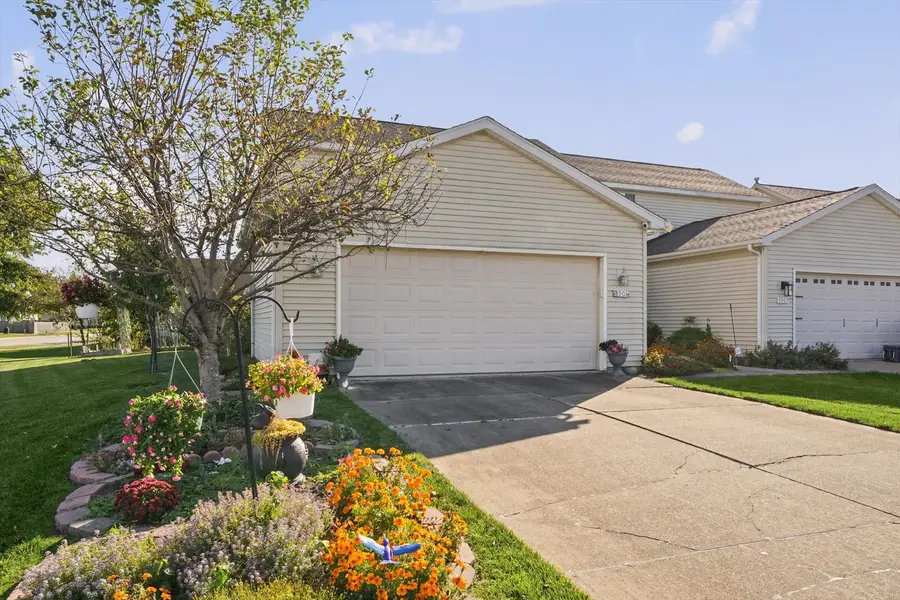 3901 Balmoral Drive, Champaign, IL 61822 - #2