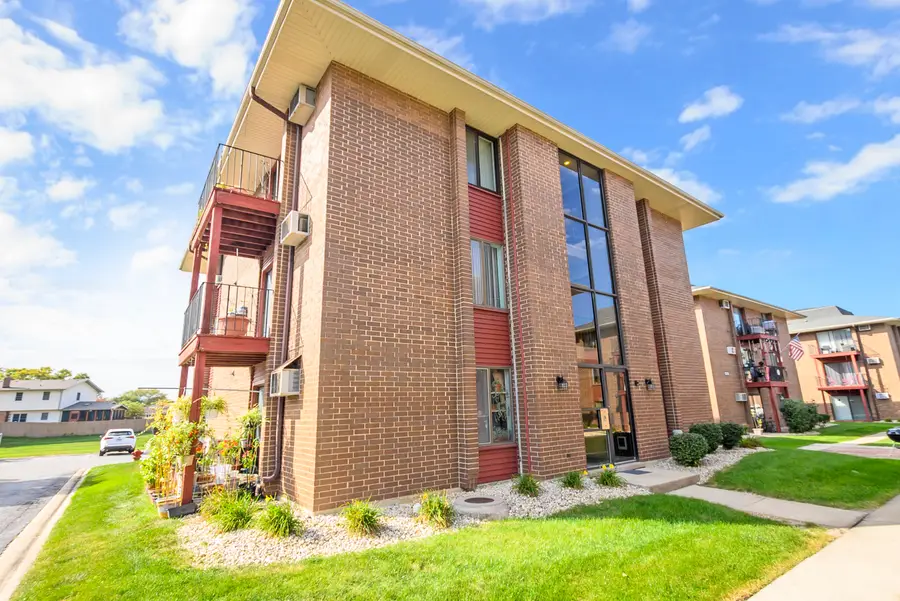 15736 Terrace Drive #R02, Oak Forest, IL 60452 - #3