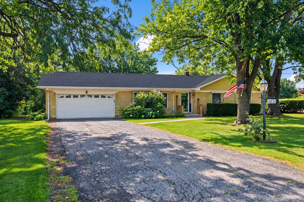 6231 Linden Lane, La Grange Highlands, IL 60525 - #1