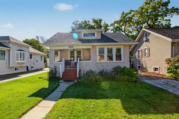 225 W School Street, Villa Park, IL 60181