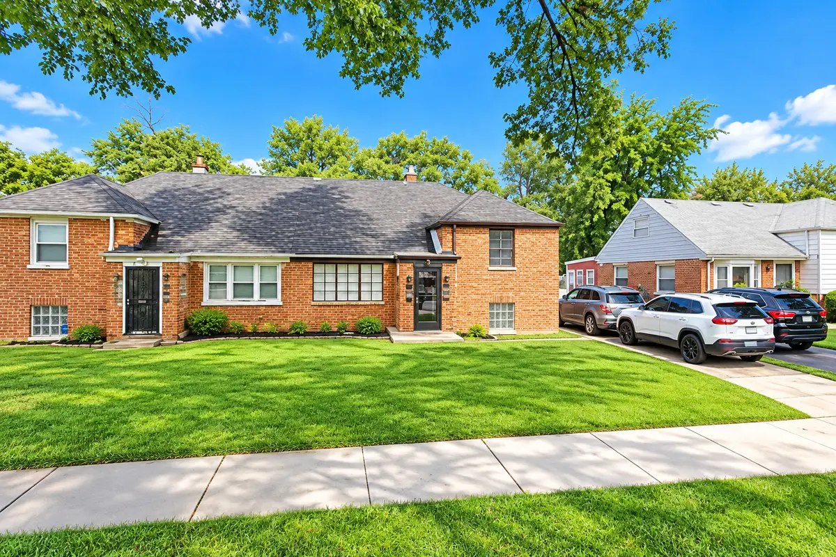 9666 S Brennan Avenue, Chicago, IL 60617 - #1
