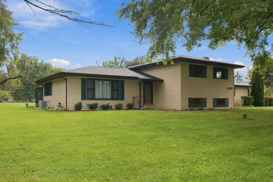 3819 W Mill Road, Richmond, IL 60071 - #2