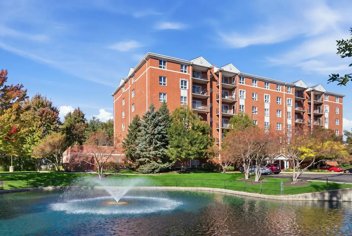 190 N Milwaukee Avenue #303, Wheeling, IL 60090 - #1