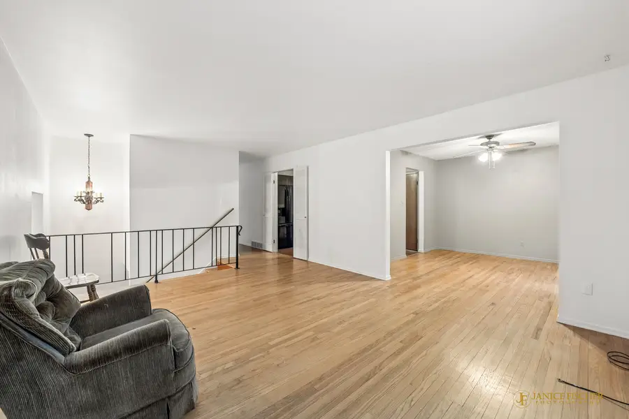 1013 Cardiff Drive, Crystal Lake, IL 60014 - #3