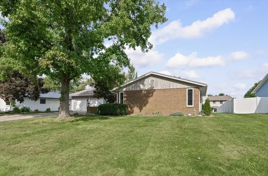 903 Crestview Drive, Monticello, IL 61856 - #3