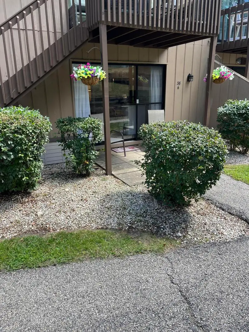 38 N Bermuda Colony #6, Fox Lake, IL 60020 - #1