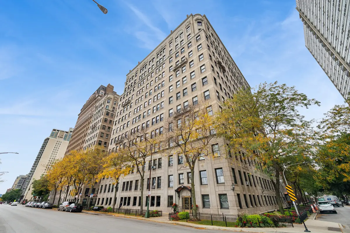 3530 N Lake Shore Drive #4A, Chicago, IL 60657 - #1