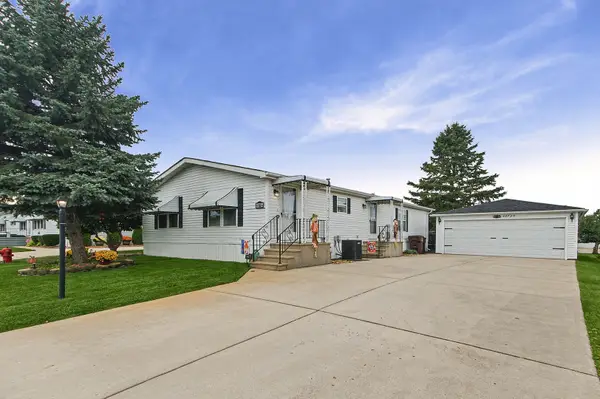 22730 S Ridge Lane, Frankfort, IL 60423