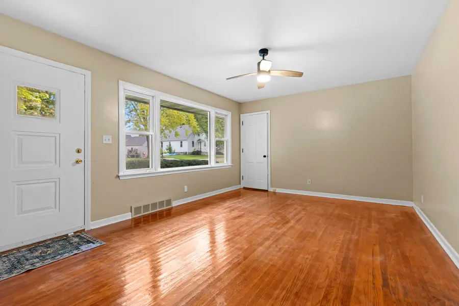2911 18th Avenue, Rockford, IL 61108 - #2