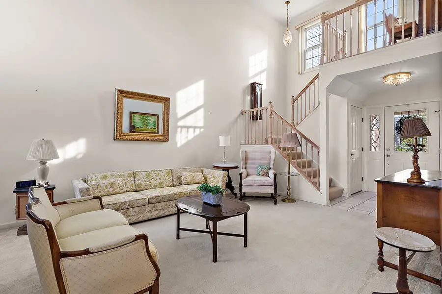 116 Dartmouth Court, Glenview, IL 60026 - #3