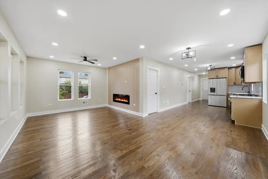 8817 S Parnell Avenue, Chicago, IL 60620 - #2