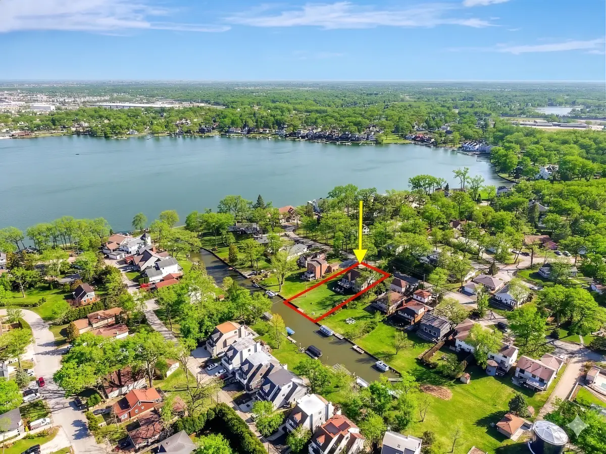 26811 N Oakdale Lane, Mundelein, IL 60060 - #1