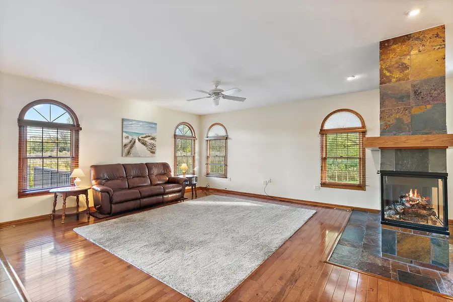 2101 Burnham Court, Algonquin, IL 60102 - #2