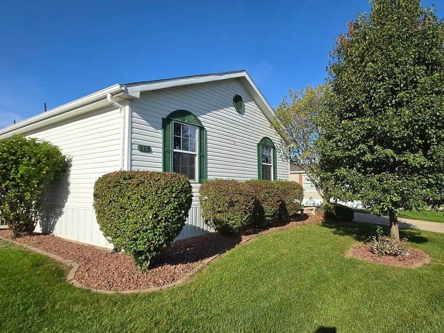 928 Holly Drive, Manteno, IL 60950 - #2