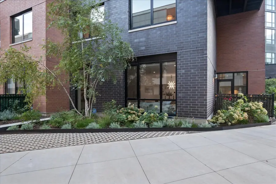 1648 W Division Street #101, Chicago, IL 60622 - #2