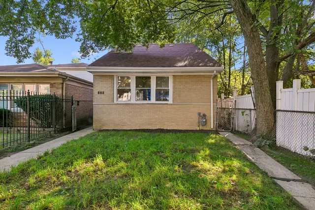 6853 S Langley Avenue, Chicago, IL 60637 - #1