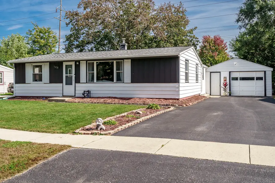 7435 Mildred Road, Machesney Park, IL 61115 - #2