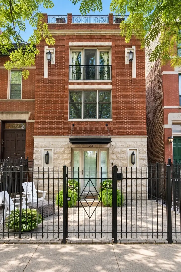 1958 N Bissell Street, Chicago, IL 60614 - #1