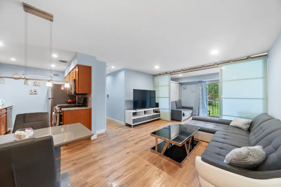 1617 N Windsor Drive #208, Arlington Heights, IL 60004 - #2