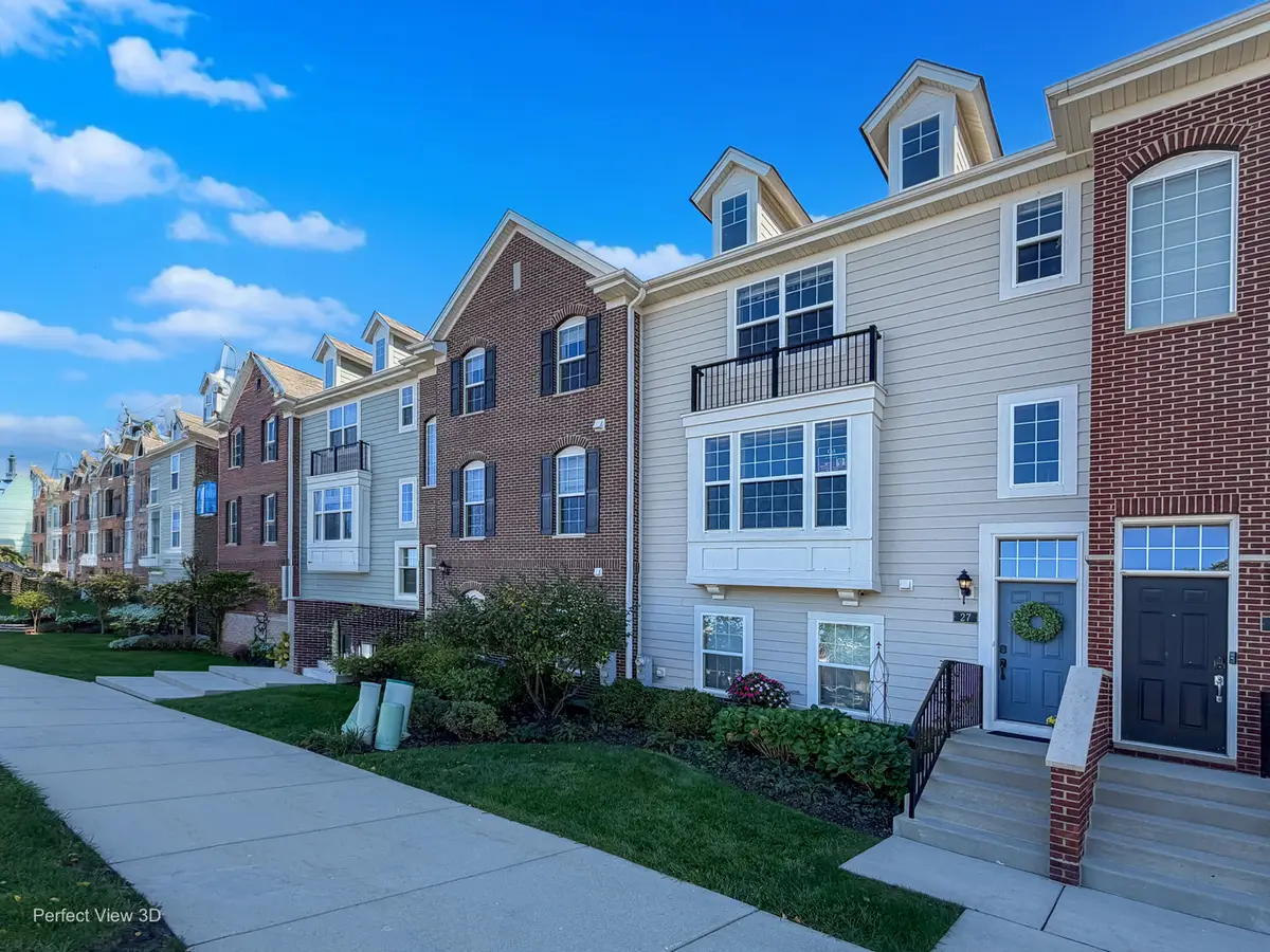 27 Bethel Lane, Schaumburg, IL 60194 - #1