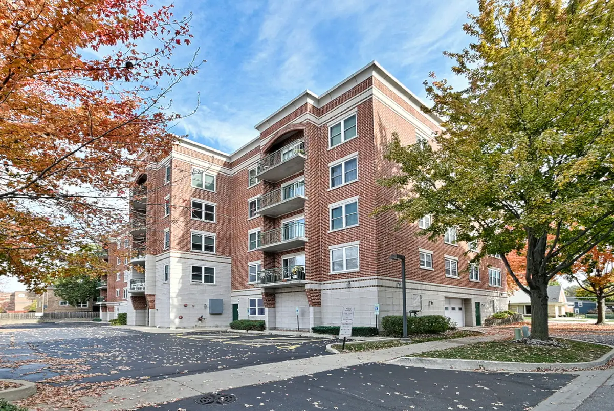 104 N Plum Grove Road #402, Palatine, IL 60067 - #1