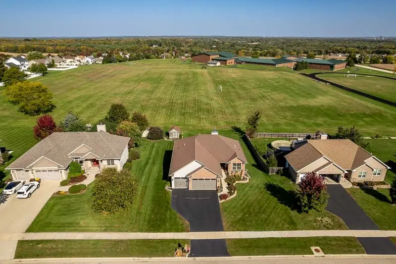 1139 Wake Forest Parkway, Rockton, IL 61072 - #2