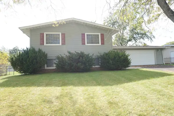 420 Sassafras Drive, Valparaiso, IN 46385