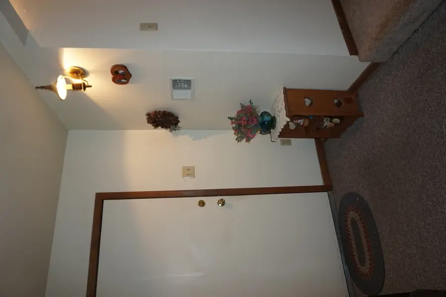 420 Sassafras Drive, Valparaiso, IN 46385 - #2