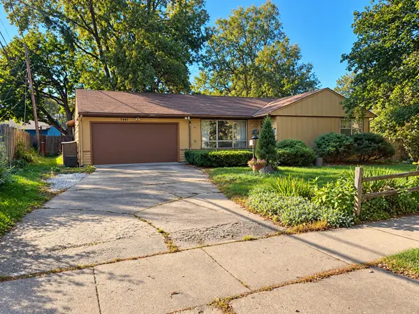 3303 Meadow Drive, Rolling Meadows, IL 60008