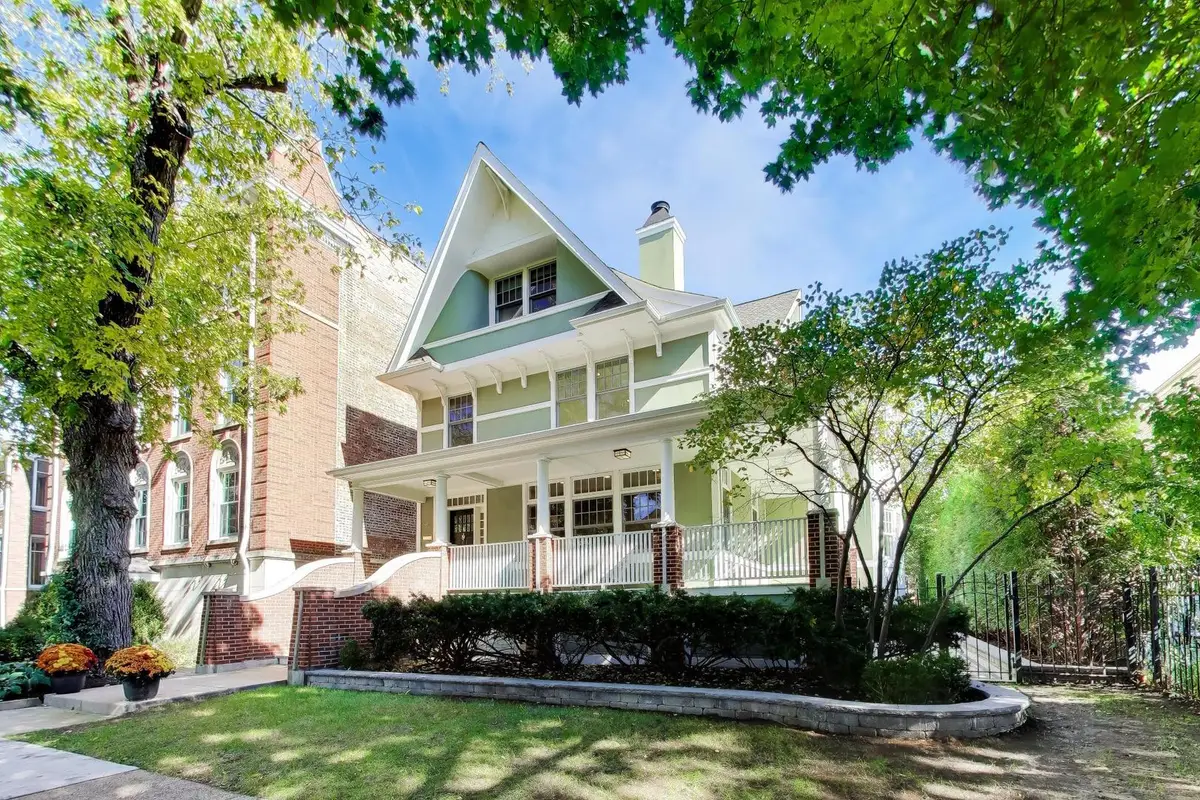 5331 N Magnolia Avenue, Chicago, IL 60640 - #1