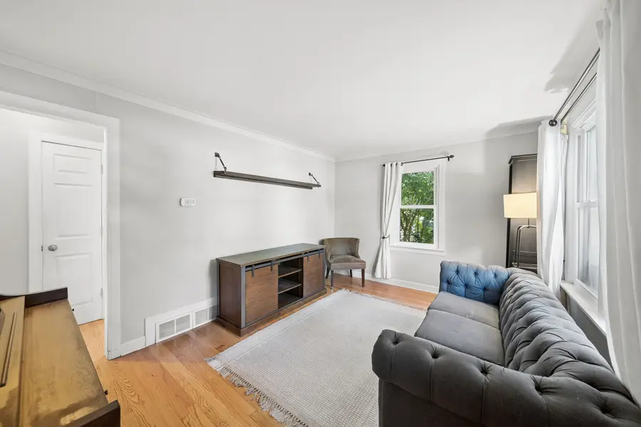 26W125 Jewell Road, Wheaton, IL 60187 - #2