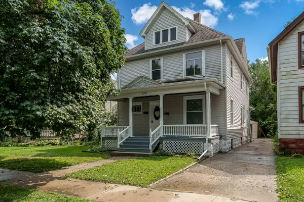 1211 4th Avenue, Rockford, IL 61104