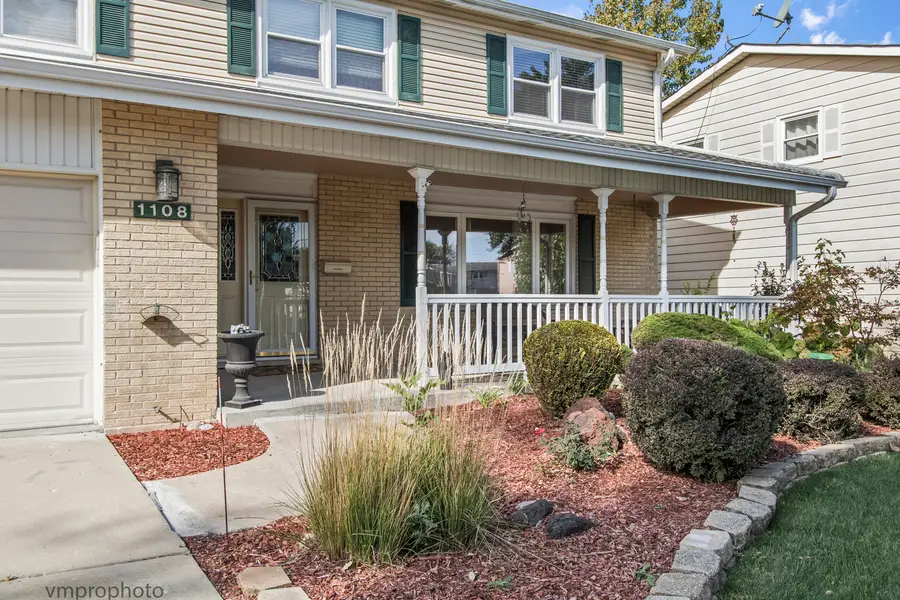1108 S Cherrywood Drive, Mount Prospect, IL 60056 - #2