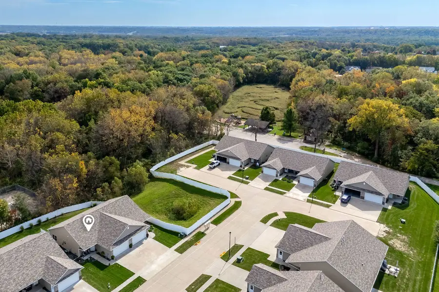 2415 13th Street, Silvis, IL 61282 - #2