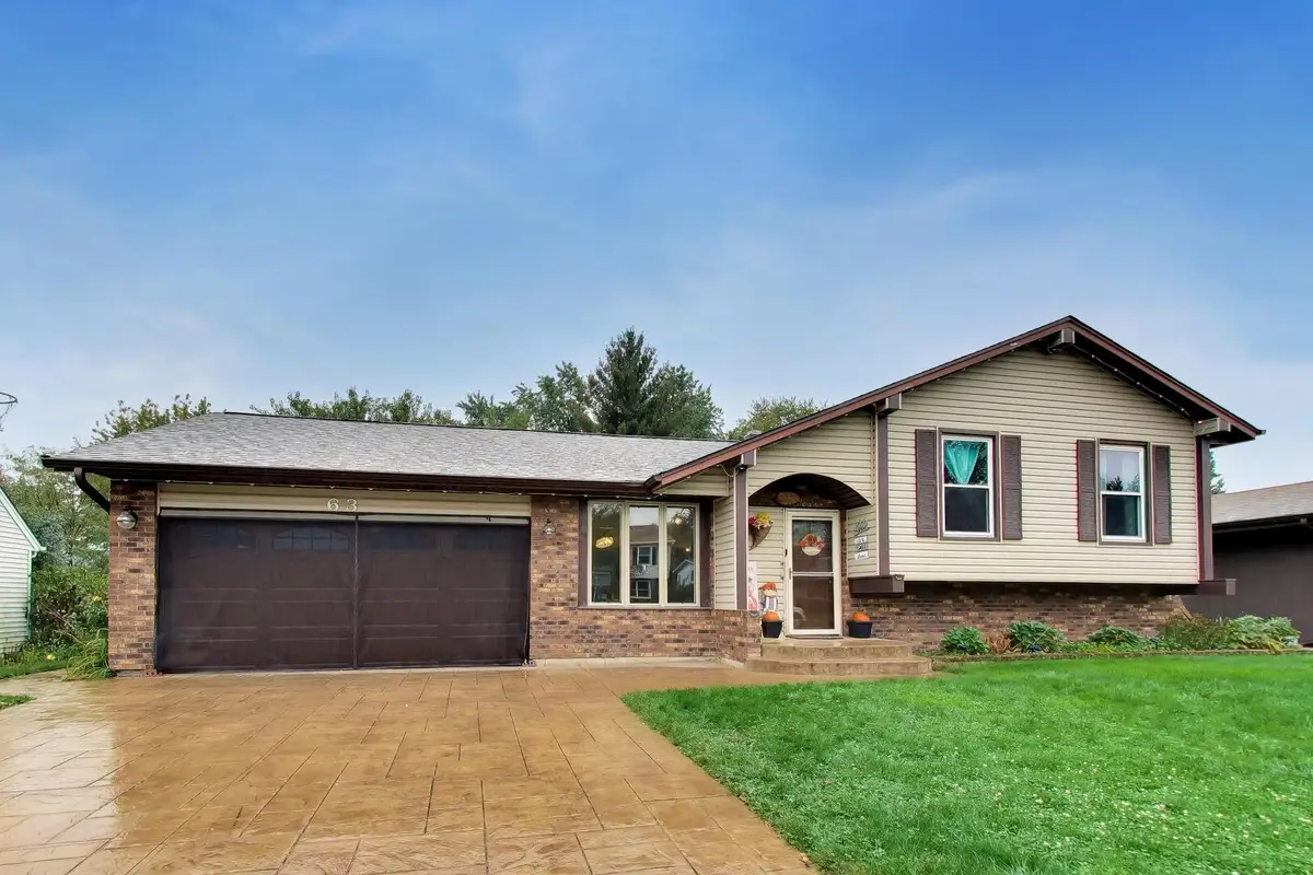 63 Lockman Circle, Elgin, IL 60123 - #1