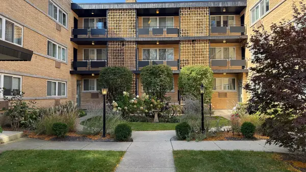 1925 Harrison Street #1J, Evanston, IL 60201