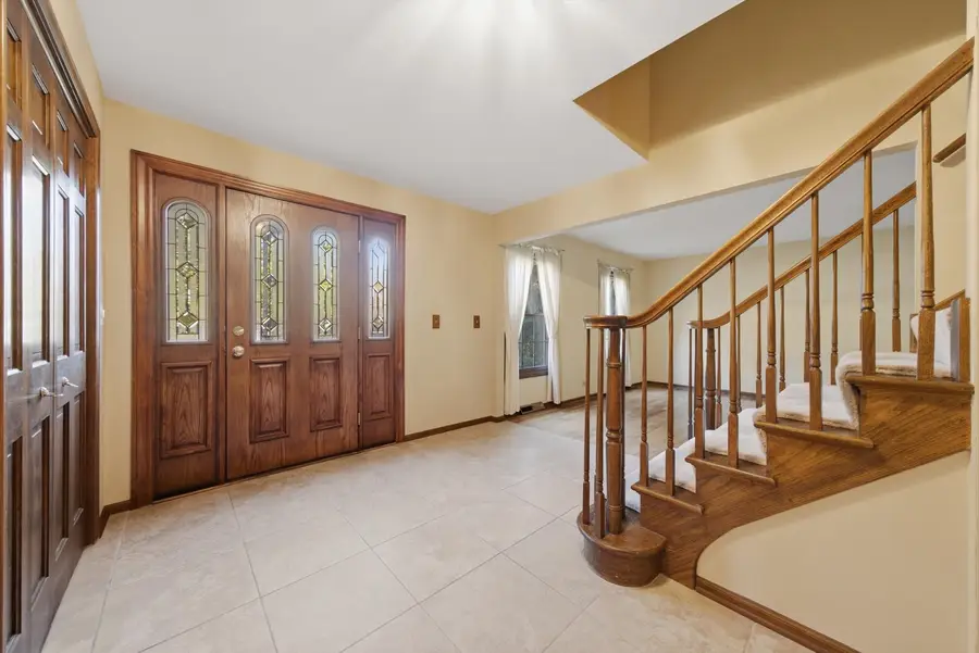 943 E Gartner Road, Naperville, IL 60540 - #2