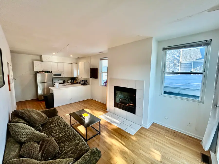 3033 N Racine Avenue #3, Chicago, IL 60657 - #3