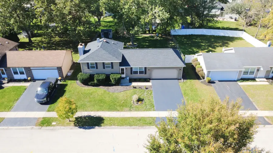 910 Molobay Terrace, Bartlett, IL 60103 - #2