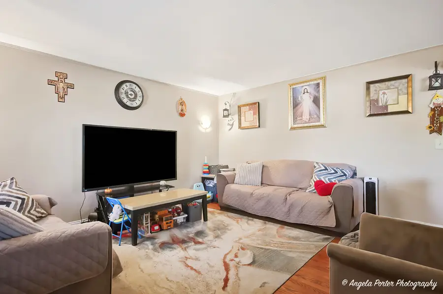 1746 Walnut Drive, Woodstock, IL 60098 - #3