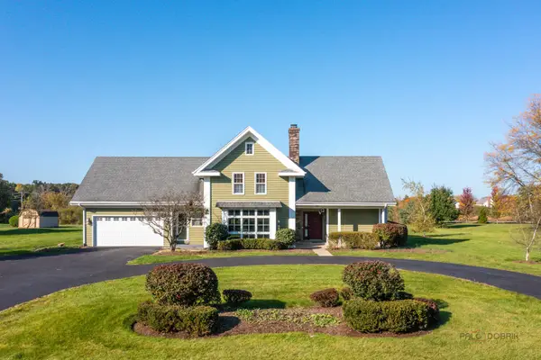 935 Sunrise Road, Green Oaks, IL 60048