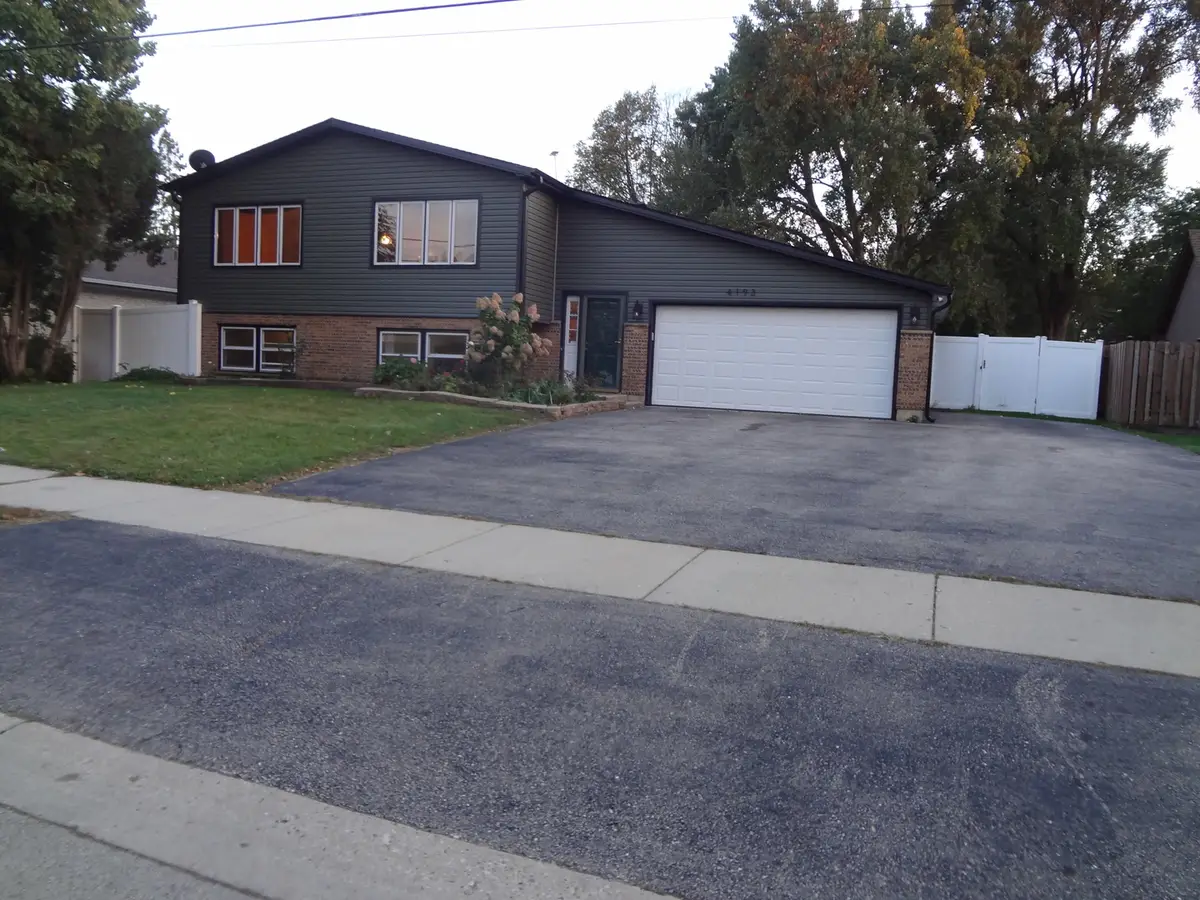 4193 Blackstone Avenue, Gurnee, IL 60031 - #1