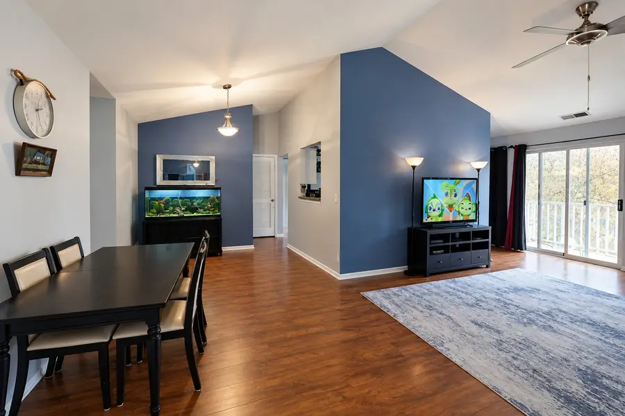 7 Hoover Court #B, Streamwood, IL 60107 - #3
