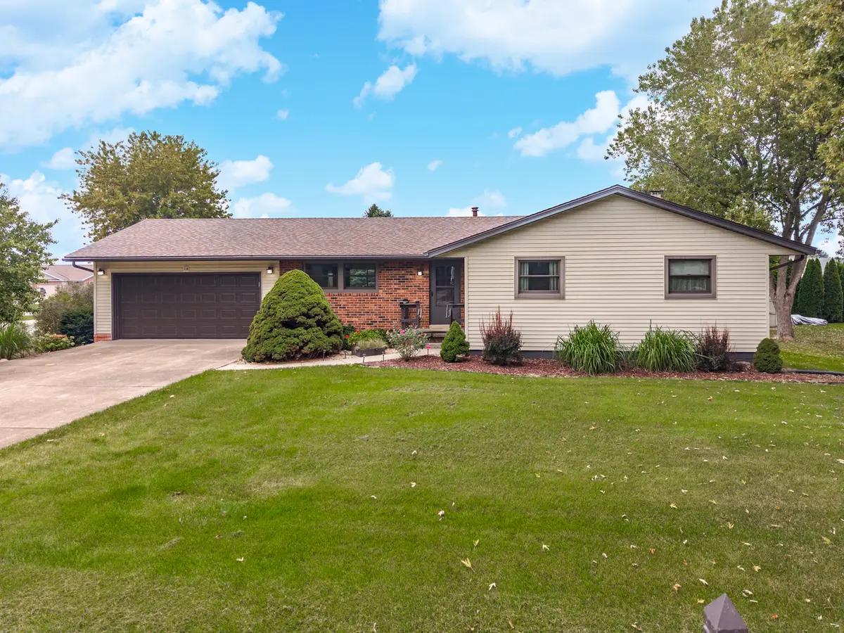 114 Boulder Drive, Gridley, IL 61744 - #1