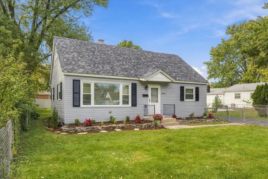8608 Oak Park Avenue, Burbank, IL 60459 - #3