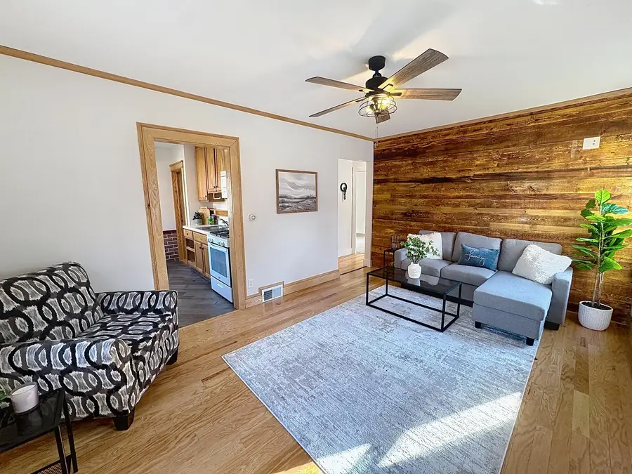 1204 29th Avenue Court, Moline, IL 61265 - #3