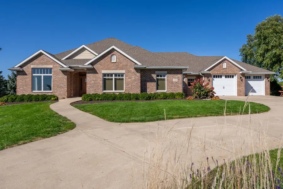 1108 Scenic Hill Lane, De Witt, IA 52742 - #2
