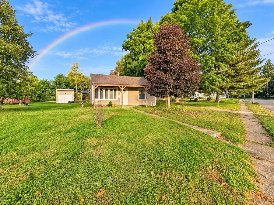 624 S Ohio Avenue, Davenport, IA 52802 - #2