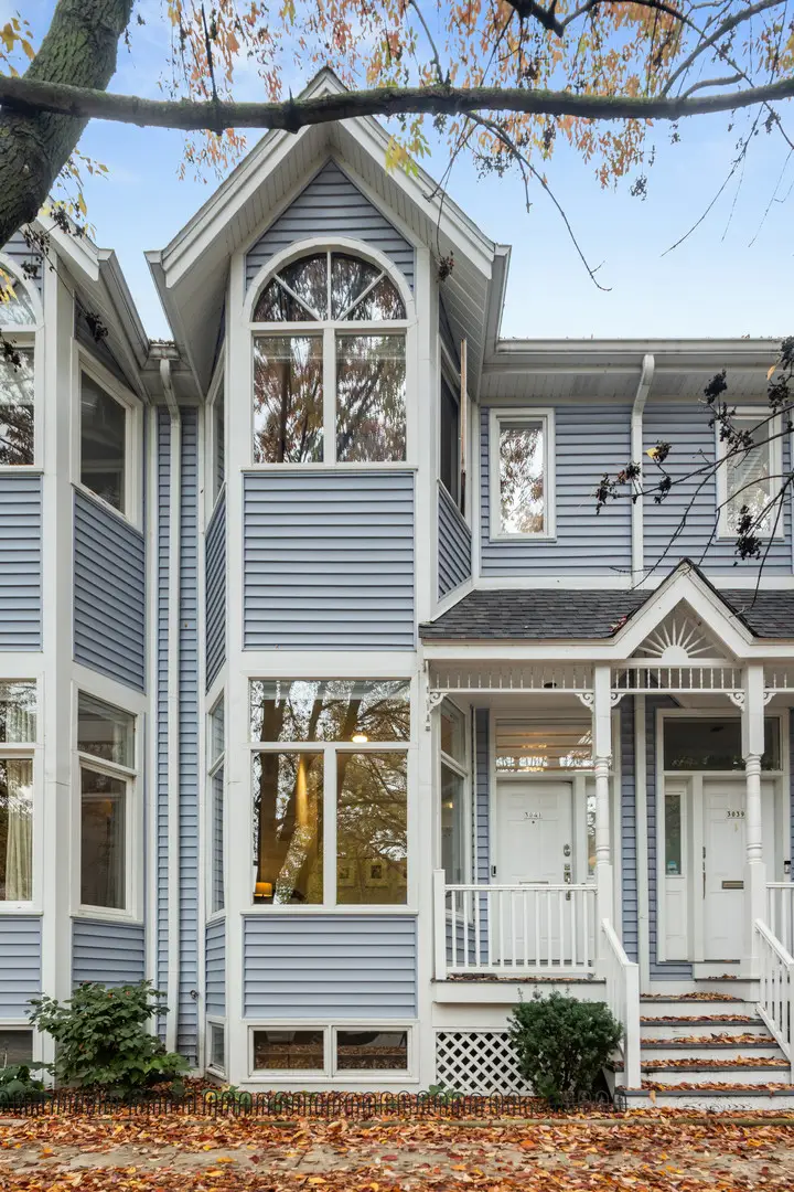 3041 N Lakewood Avenue, Chicago, IL 60657 - #2