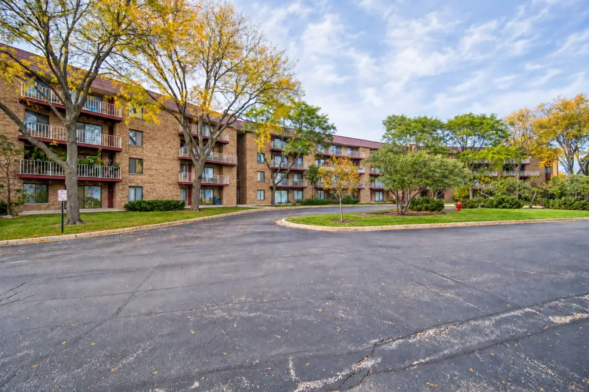 5400 Astor Lane #103, Rolling Meadows, IL 60008 - #1